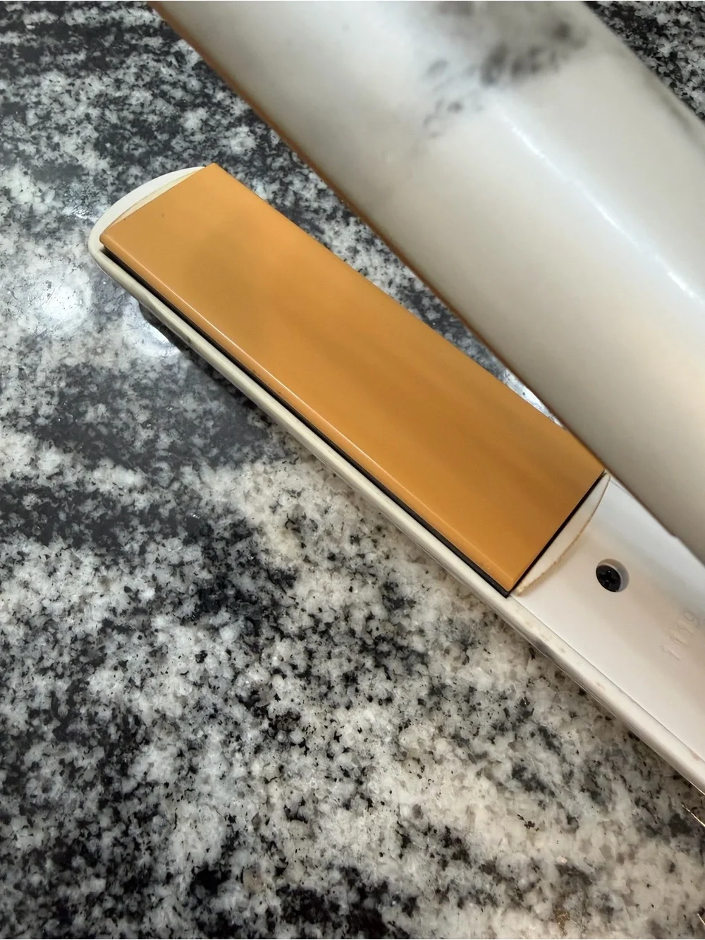 CHI White Marble Hair Straightener - Gold Plates